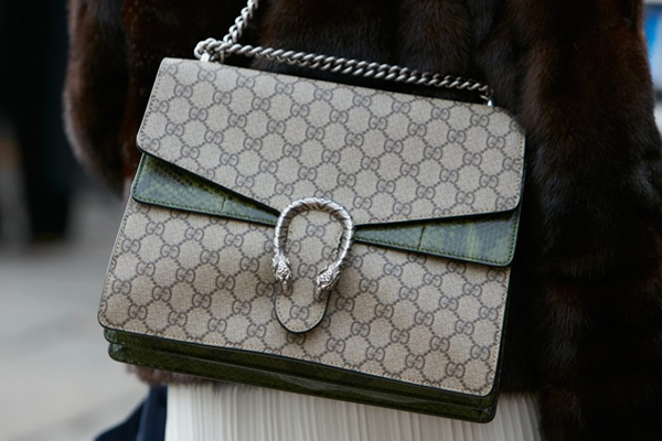Gucci 數(shù)字包