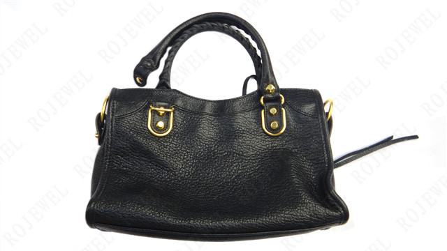巴黎世家（Balenciaga）補缺失鉚釘前后對比